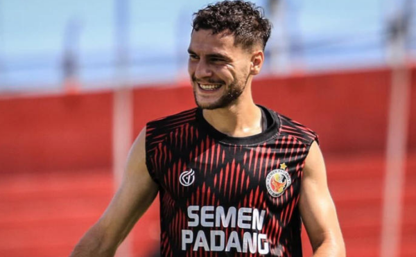 pedro matos saat berseragam Semen Padang. (@pedro.matos93)