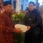 Berbagi Takjil DPRD Jatim