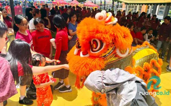 perayaan Imlek di sekolah