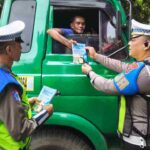 Penertiban lajur tol