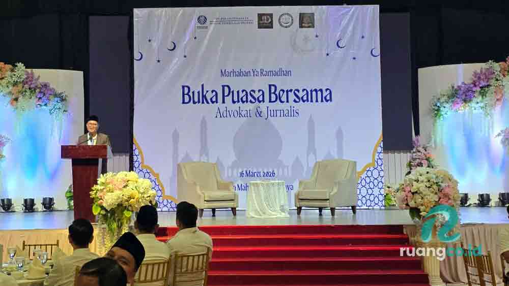 Prof Dr Hufron sambutan