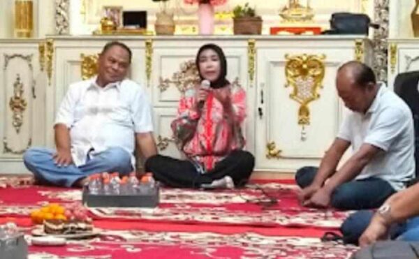 Mimik Idayana Tolak Islah