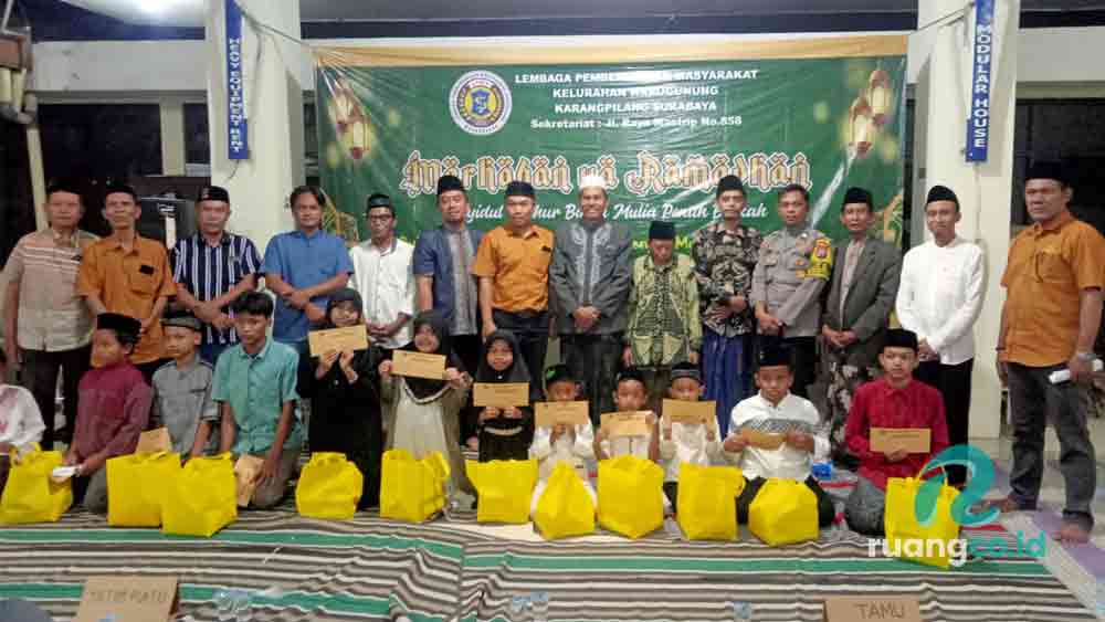 Santunan anak yatim Surabaya