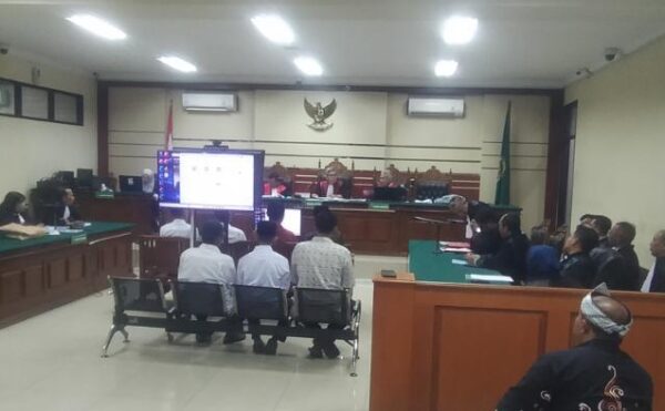 Dakwaan Korupsi Dana Desa