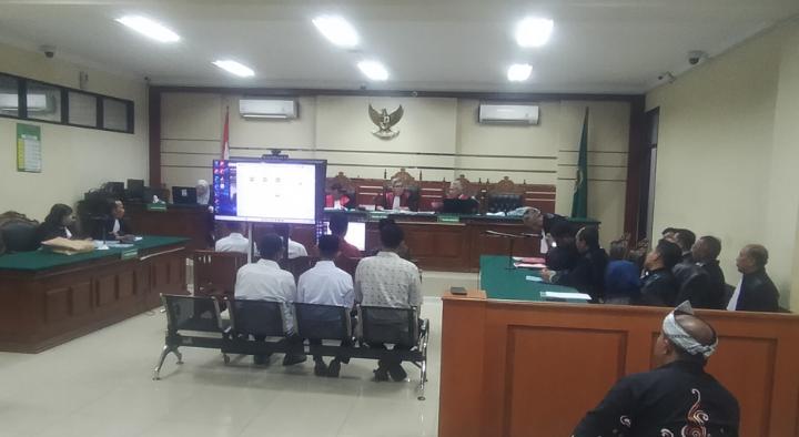 Dakwaan Korupsi Dana Desa