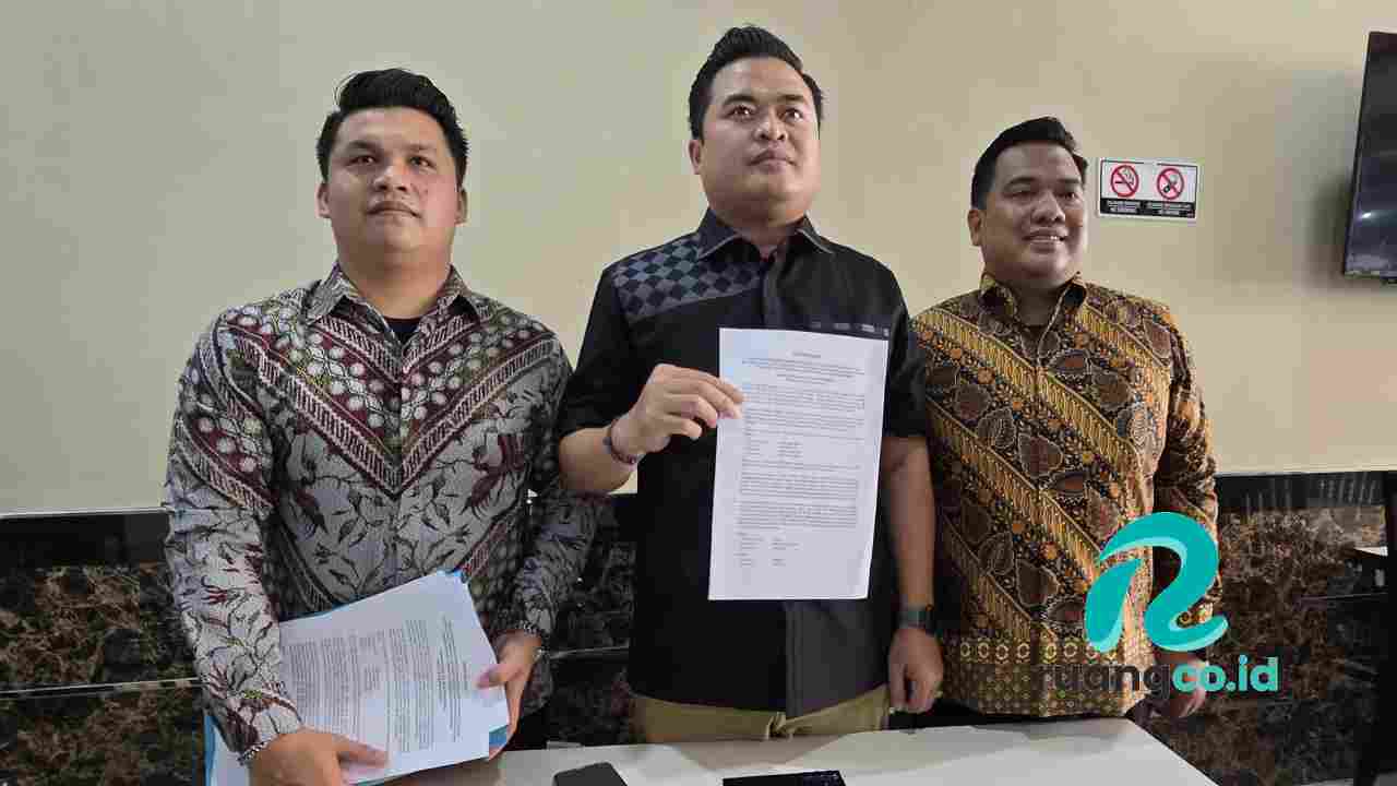 Gugatan PT Hasil Karya