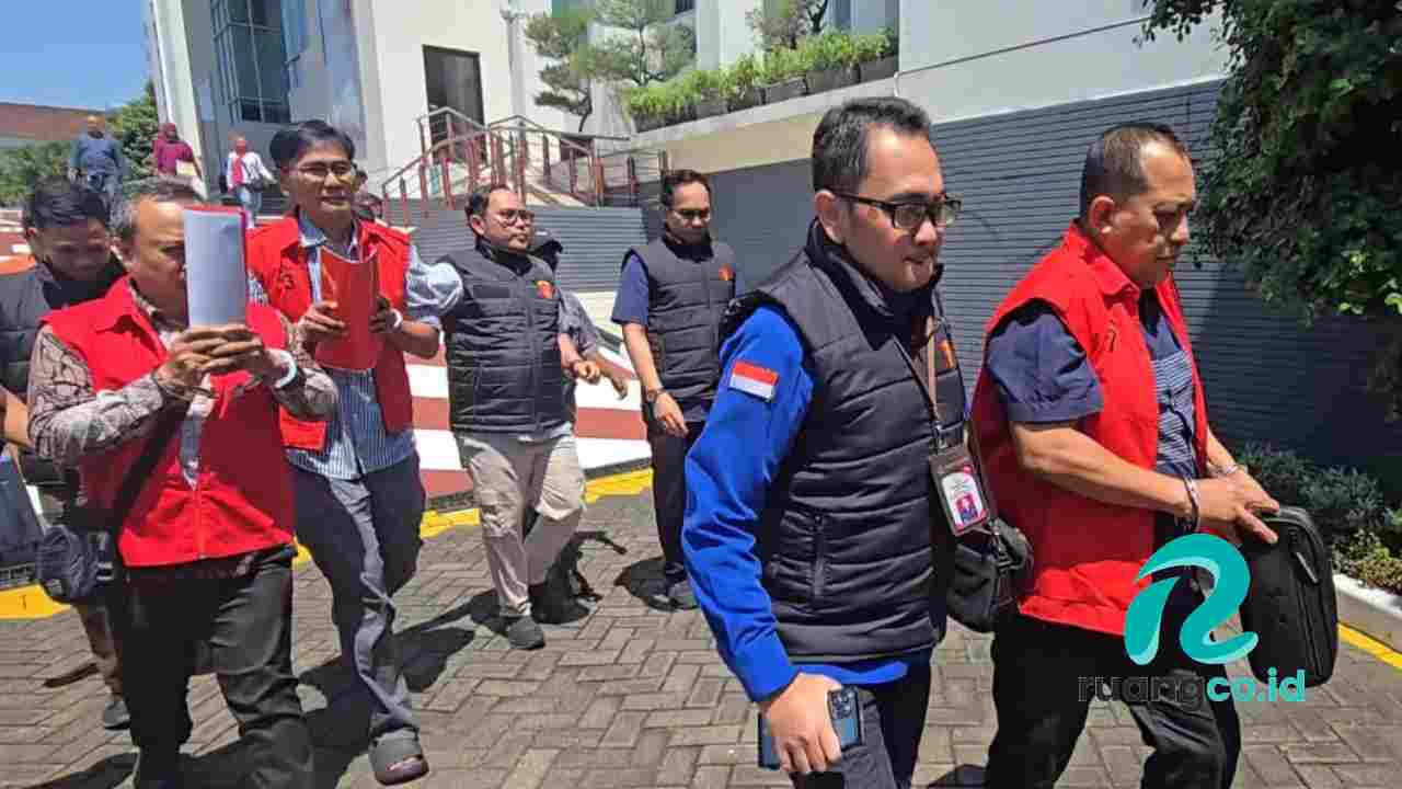 Tersangka Korupsi ESDM Jatim