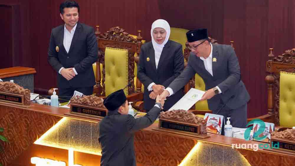 LKPJ Gubernur Jatim 2025