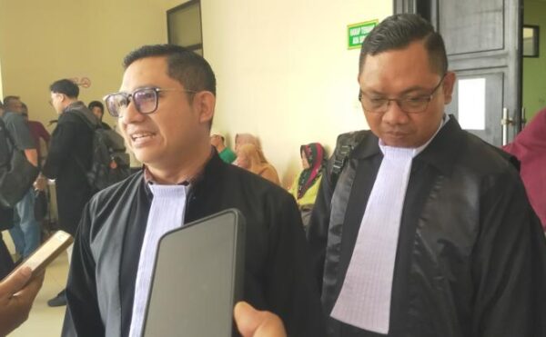 Sidang Korupsi Mamin Jember