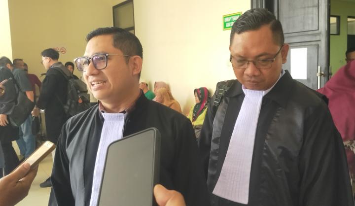 Sidang Korupsi Mamin Jember