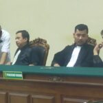 Sidang Eksepsi Sugiri