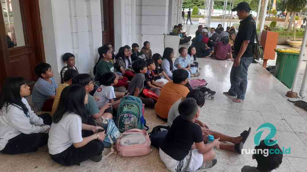 Pengosongan DKS Surabaya