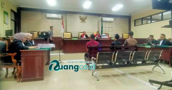 Sidang lampu hias Probolinggo