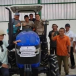 Bupati Subandi Petani Sidoarjo