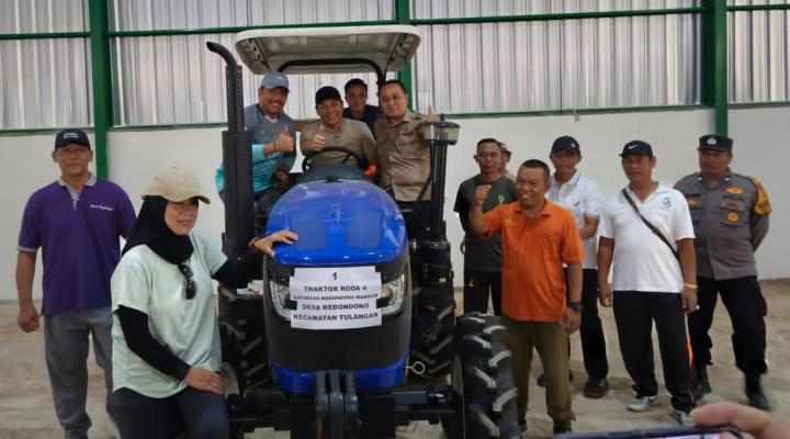 Bupati Subandi Petani Sidoarjo
