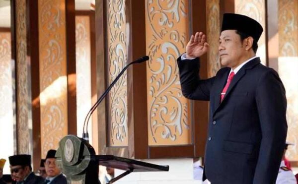 Kepala Sekolah definitif