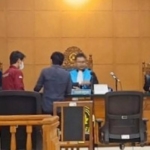 Gugatan Warga Mutiara Regency