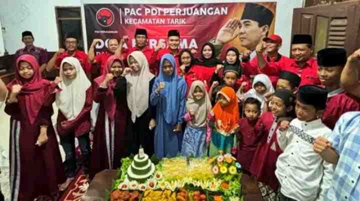 Dio bersama Bung Karno Tarik