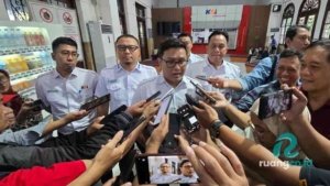Penumpang Commuter Line Jatim Naik 8 Persen
