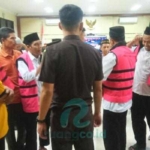 Tujuh terdakwa korupsi Desa Entalsewu Sidoarjo meminta dibebaskan