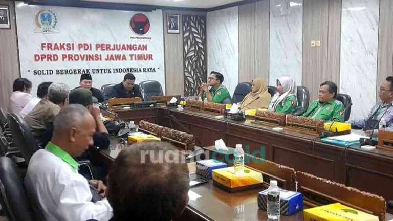 Tuntutan buruh Kahutindo