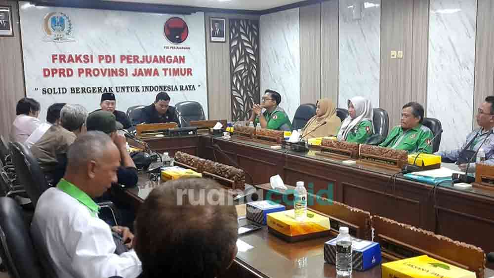 Tuntutan buruh Kahutindo