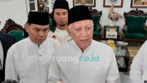 Gus Kikin terpilih Ketum PBNU