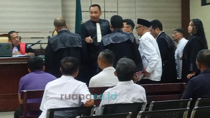 Korupsi kuitansi fiktif KONI Malang