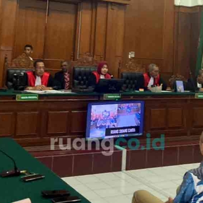 vonis korupsi pengerukan Tanjung Perak
