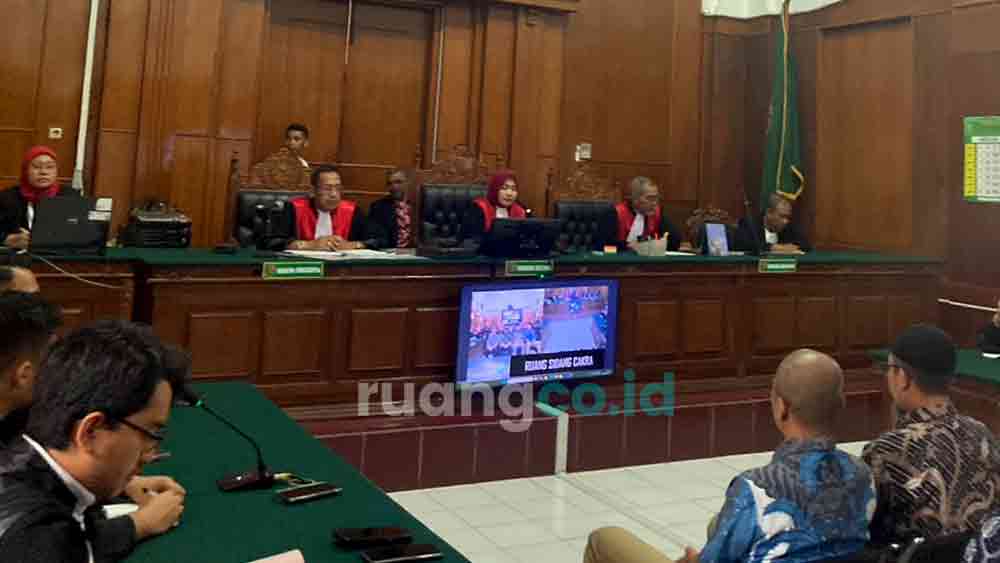 vonis korupsi pengerukan Tanjung Perak