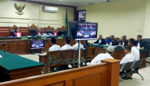 Hujan tangis Pengadilan Tipikor