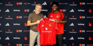 Carlos Baleba Bergabung bersama Manchester United Musim 2026 / 2027