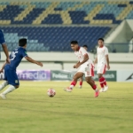 Aksi Pemain De Red FC saat Menghadapi Tuan Rumah PERSIBA. (Photo : Official de Red FC)