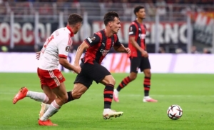Pemain AC Milan saat bertanding melawan Benfica (Photo : Official AC Milan)