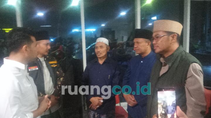 Pilu Santri Sidoarjo Tumbang Usai Santap MBG, Wagub Emil Turun Tangan, DPRD Janji Sanksi Tegas untuk SPPG Kalitengah
