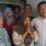 Bantu Warga Salurkan Kursi Roda Baznas