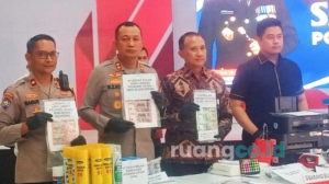 Uang palsu Sidoarjo