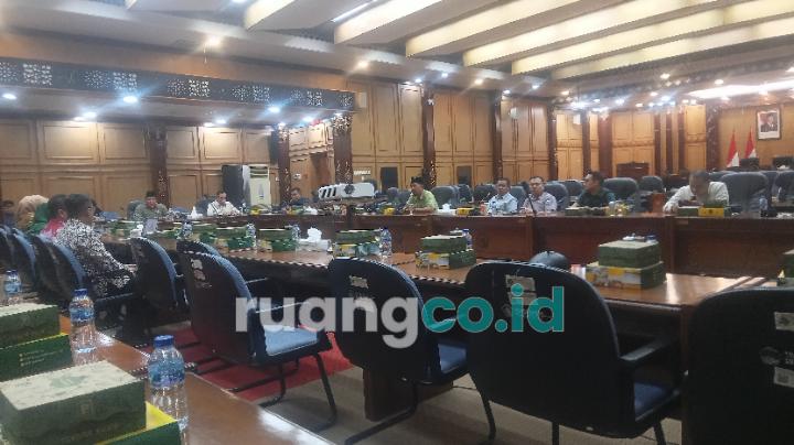 Satgas dan SPPG Mangkir Hearing