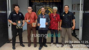 penahanan tersangka cukai Jombang