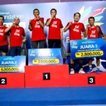 Podium juara KBAM kategori usia di atas 45 tahun dengan papan hadiah Rp7,5 juta, Rp5 juta, dan Rp2,5 juta.